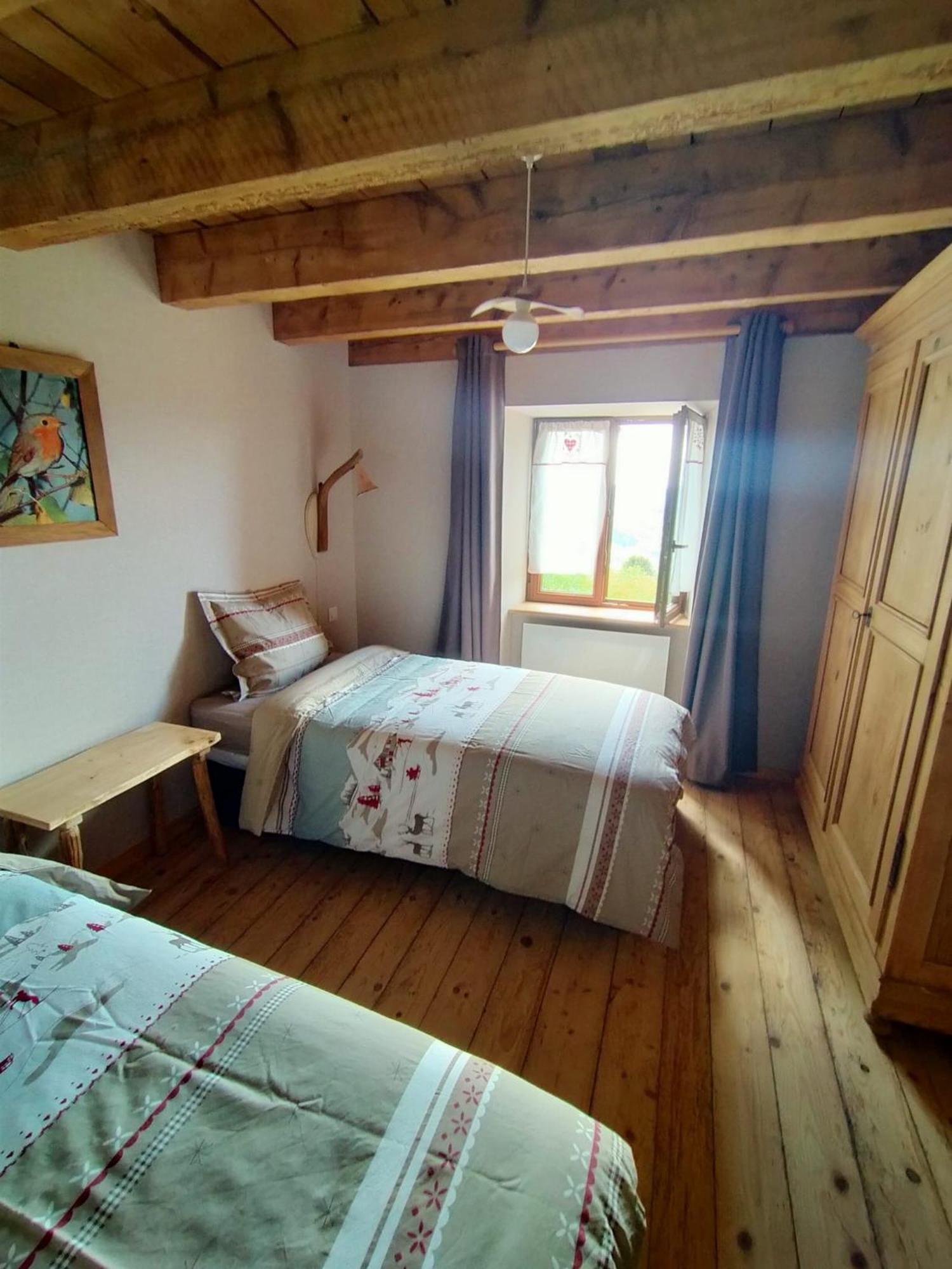Aux Balcons De La Vallee Hébergement de vacances *